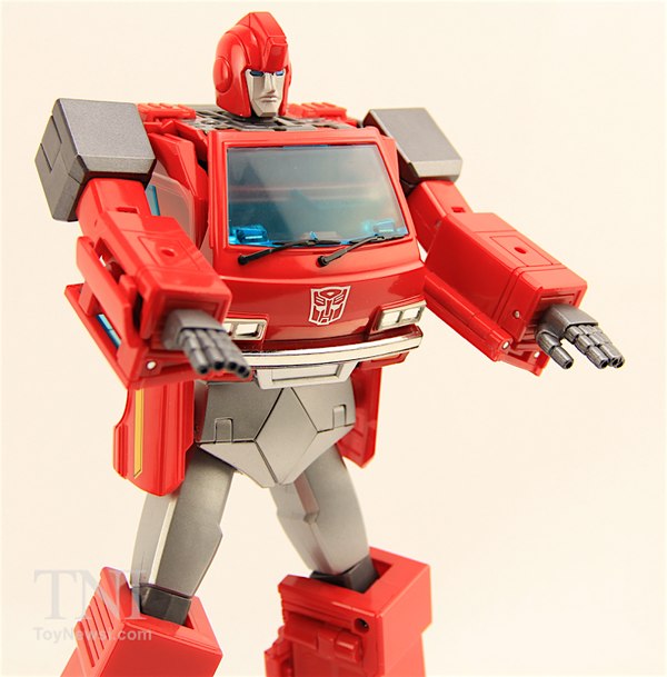 Transformers Masterpiece MP 27 Ironhide Video Review Images  (46 of 48)